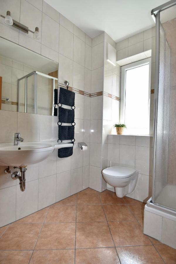 Mabiro Apartment วาไกรน์ ภายนอก รูปภาพ